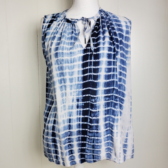 Just Living tye-dye, tie front tank top size small - Picture 10 of 10